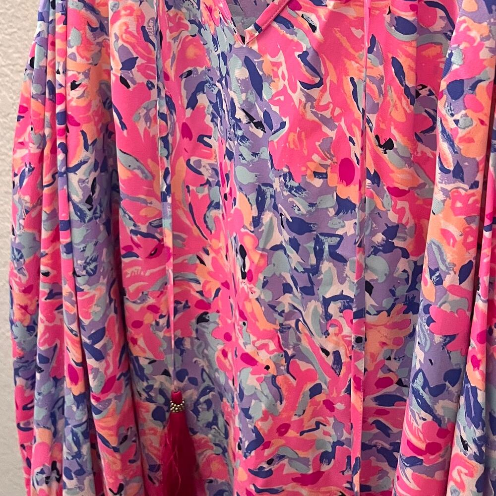 Lilly Pulitzer Finch Cold Shoulder Silk Top Blouse Coco Coral Crab Floral XS - Picture 9 of 9